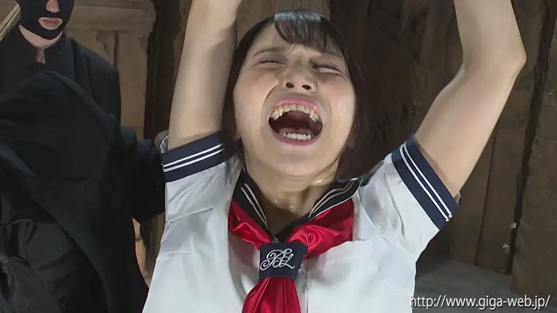 学園長に尋問される青宮マキ