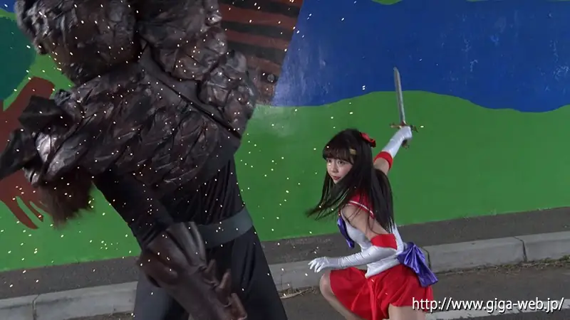 妖魔テクニークと戦うセーラーアリス