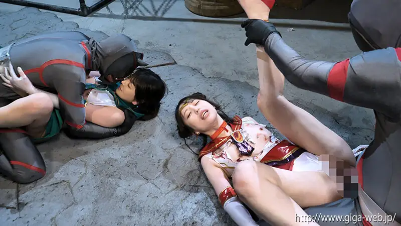 兵士に凌辱されるテイルズイフリートとテイルズシルフィード